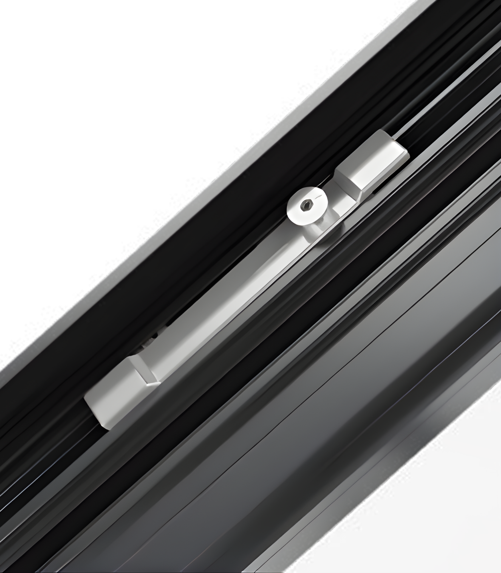 VLX 80 Awning Window in Tampa, FL | Lightwell Windows Tampa - detail 4
